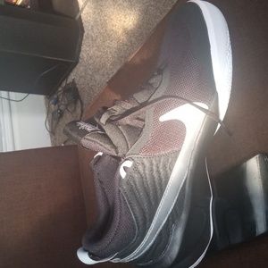 Nike 61/2 men or women